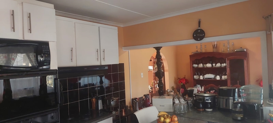 4 Bedroom Property for Sale in Amalinda North Eastern Cape